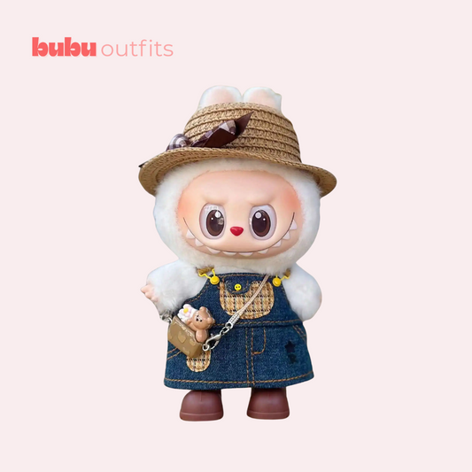 Outfit Labubu – Jupe à bretelles en denim & chapeau de paille
